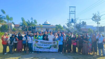 Langkah Perdana : LPLH Nata Buana Lestari Kota Gorontalo Bersih – Bersih Lingkungan di Wilayah Kecamatan Kota Timur